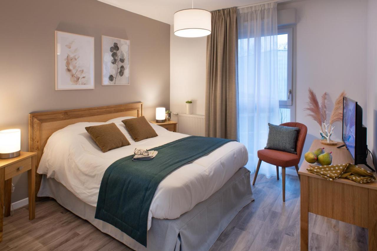 Aparthotel Domitys Les Cerneaux Hazebrouck Exterior foto